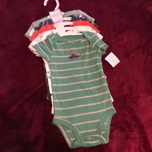 5pc onesie set - 3 mons